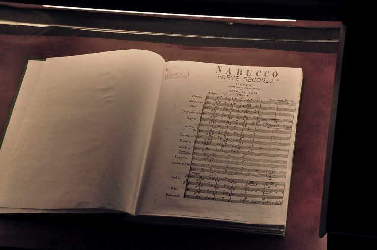 sheet music (foto: Gerarus / CC BY-SA 4.0, Wikimedia Commons)