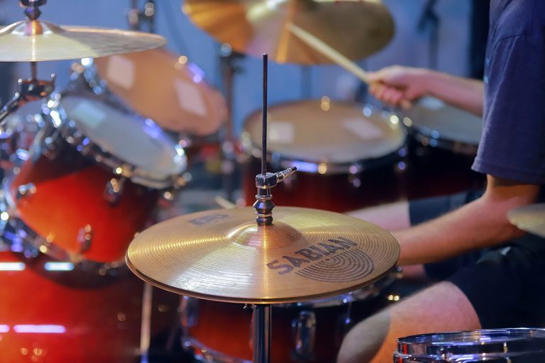 drum kit (foto: Mostafameraji / CC BY 4.0, Wikimedia Commons)