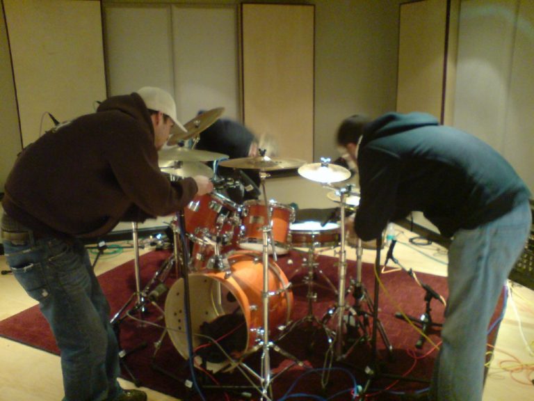 microphone recording studio (foto: dan paluska / CC BY 2.0, Wikimedia Commons)
