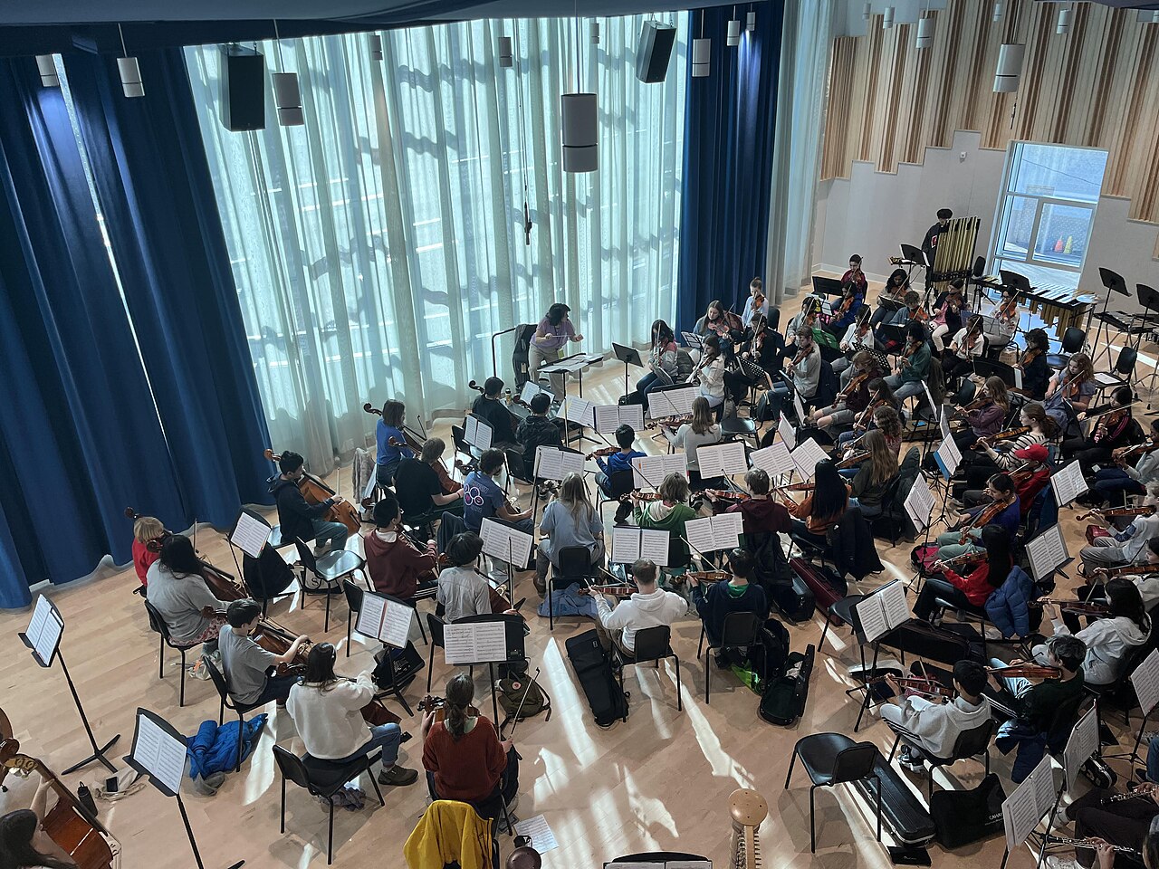 orchestra concert (foto: Fastreindeer45 / CC BY-SA 4.0, Wikimedia Commons)