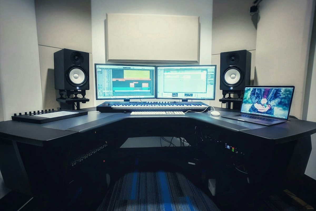 Come Produrre Musica da Casa: Guida Completa all’Home Studio