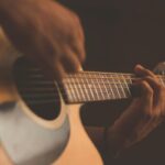 Concerti acustici: la bellezza della musica in versione ridotta